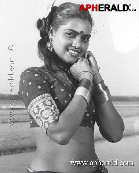 Silk Smitha Hot Pics