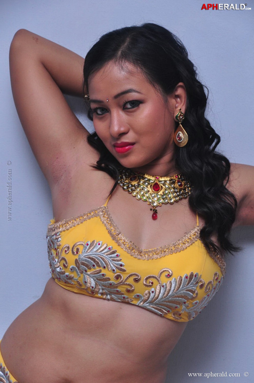 Sneha Hot Stills