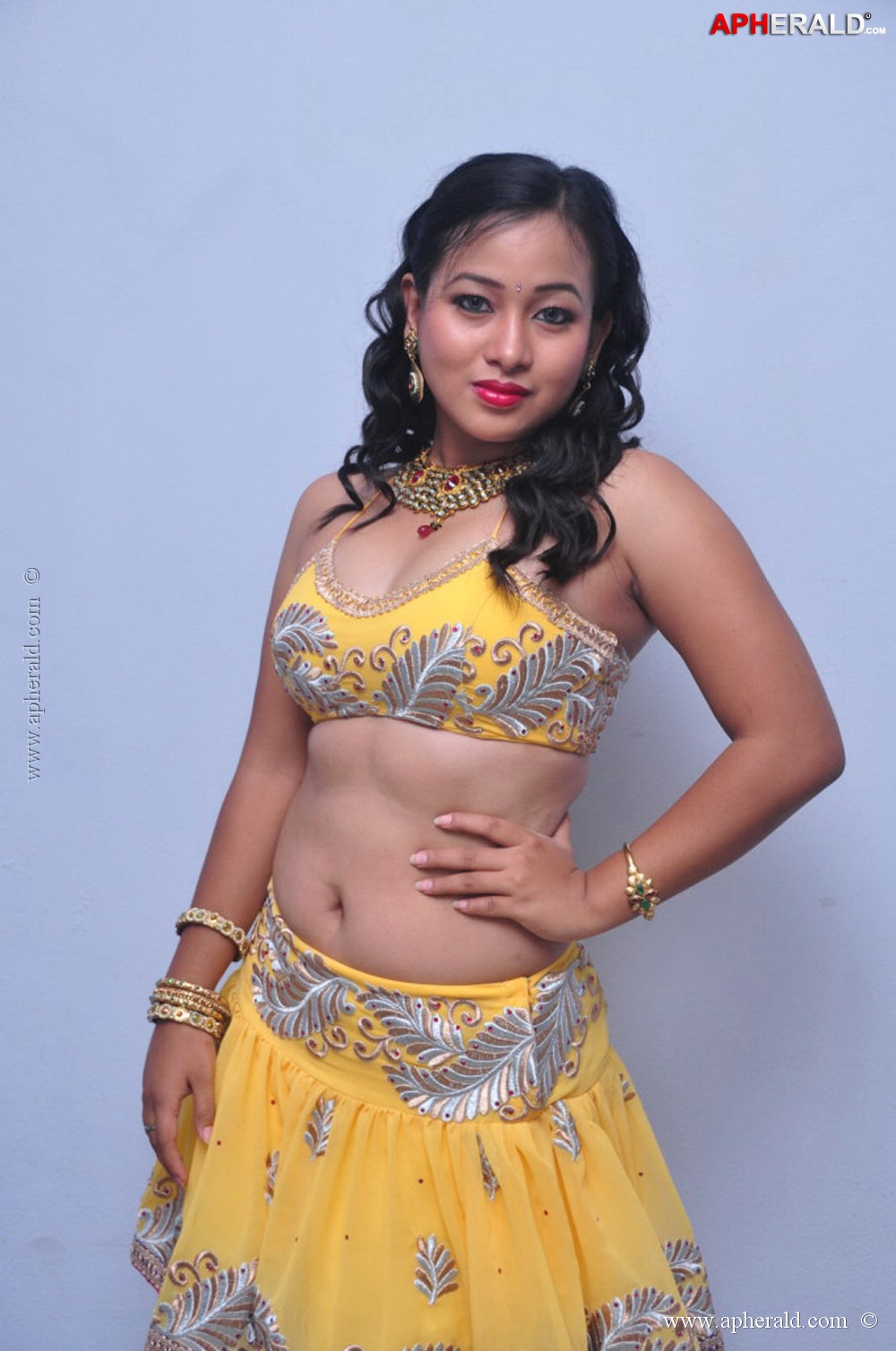 Sneha Hot Stills