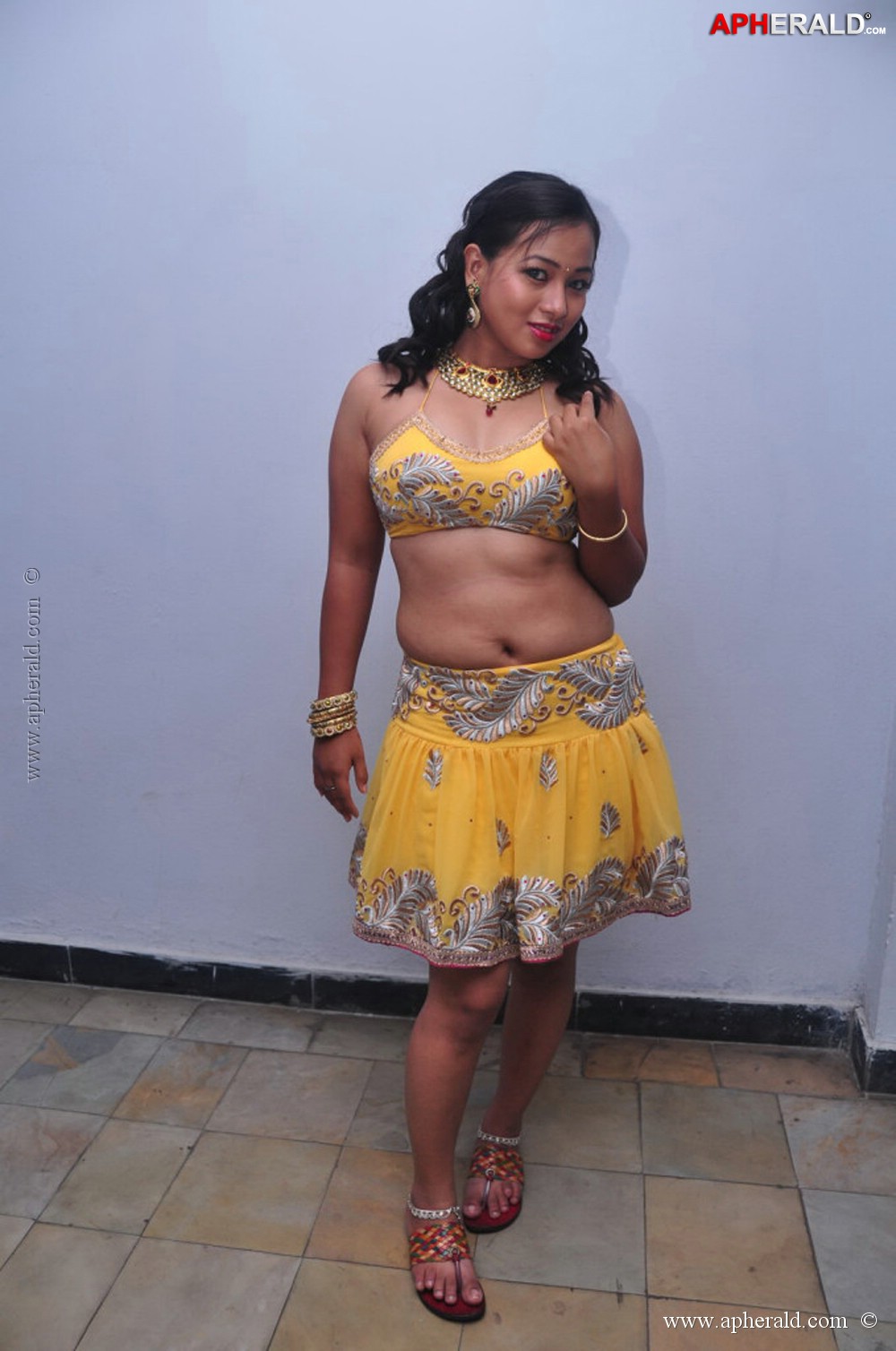 Sneha Hot Stills