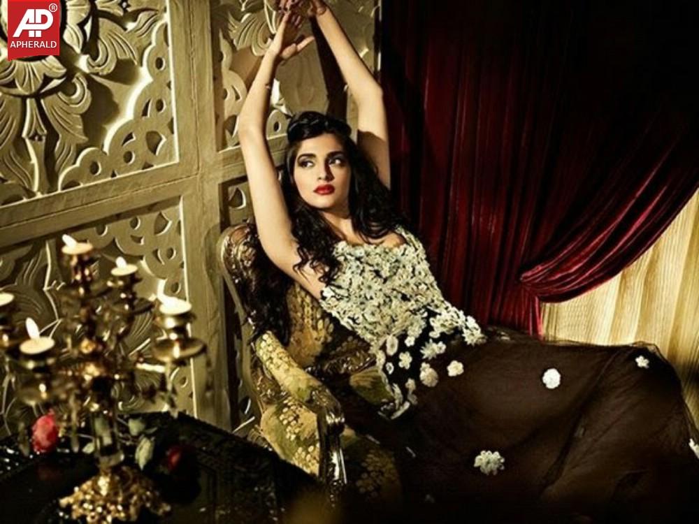 Sonam Kapoor new Spicy Photoshoot