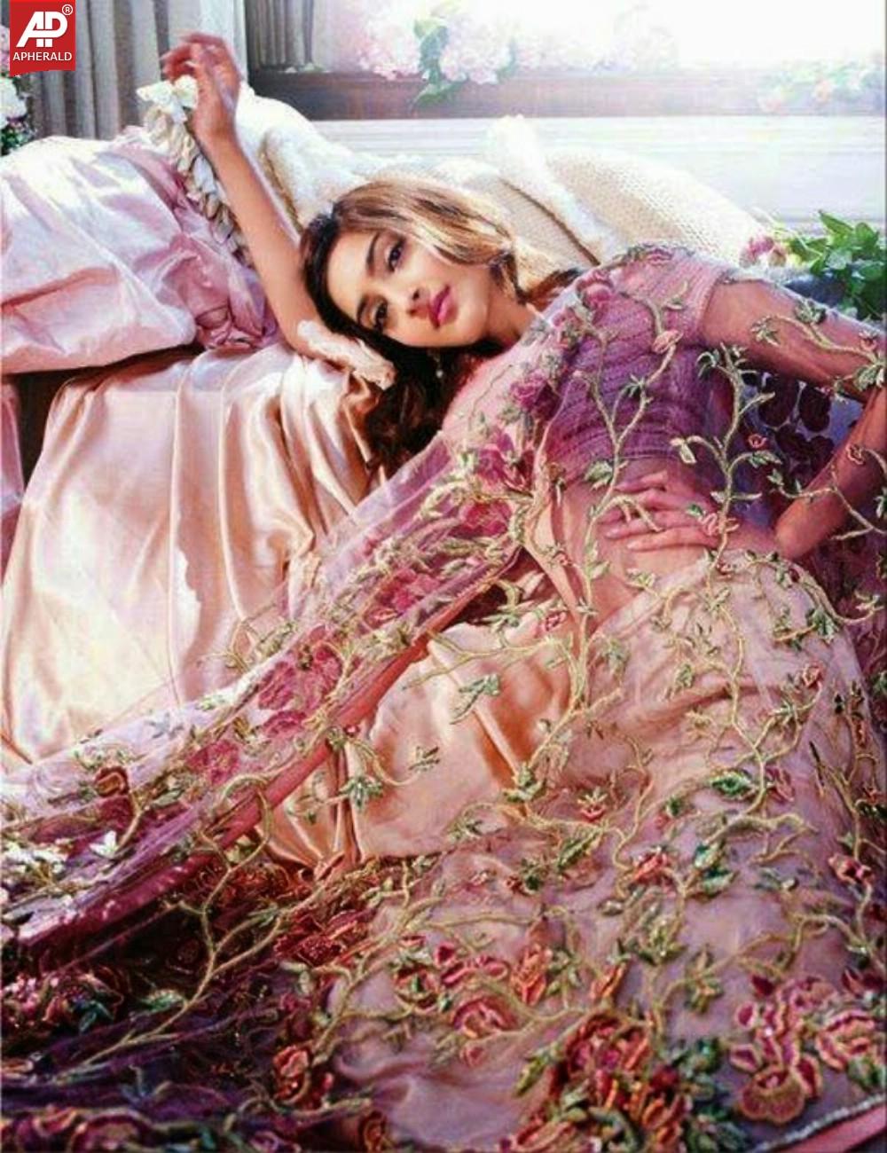 Sonam Kapoor new Spicy Photoshoot