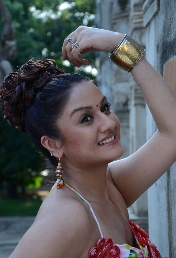 Sonia Agarwal Latest Hot Stills