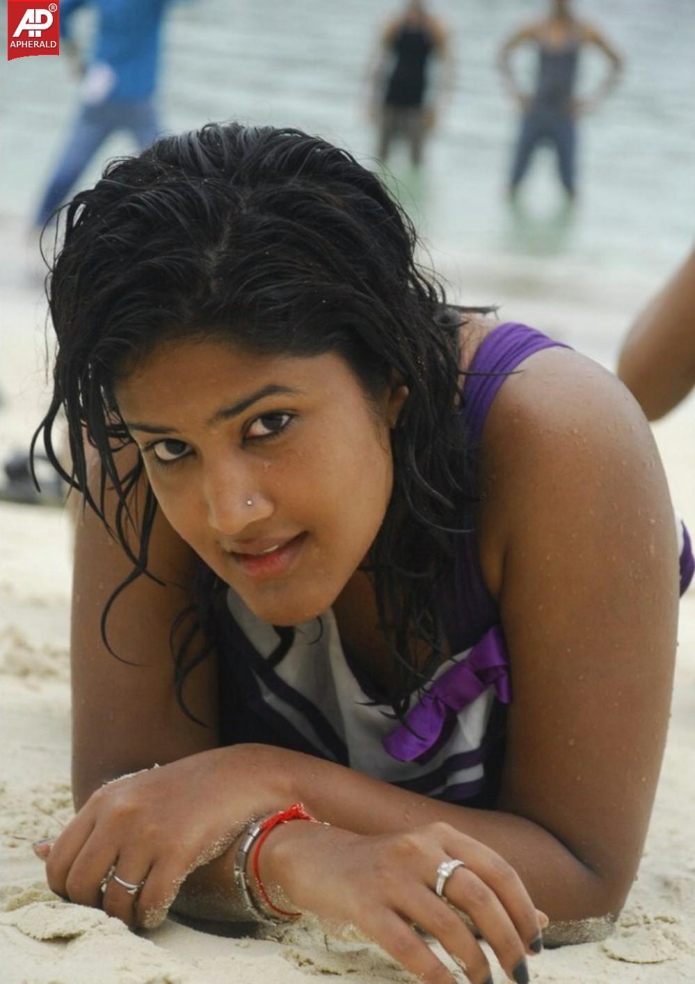 Soumya Bollapragada Spicy Pics