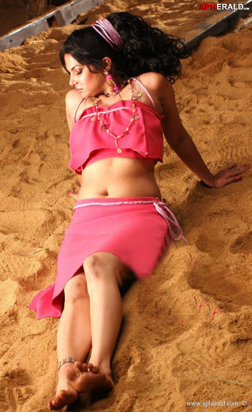 South Indian Actress Navel Show Photos