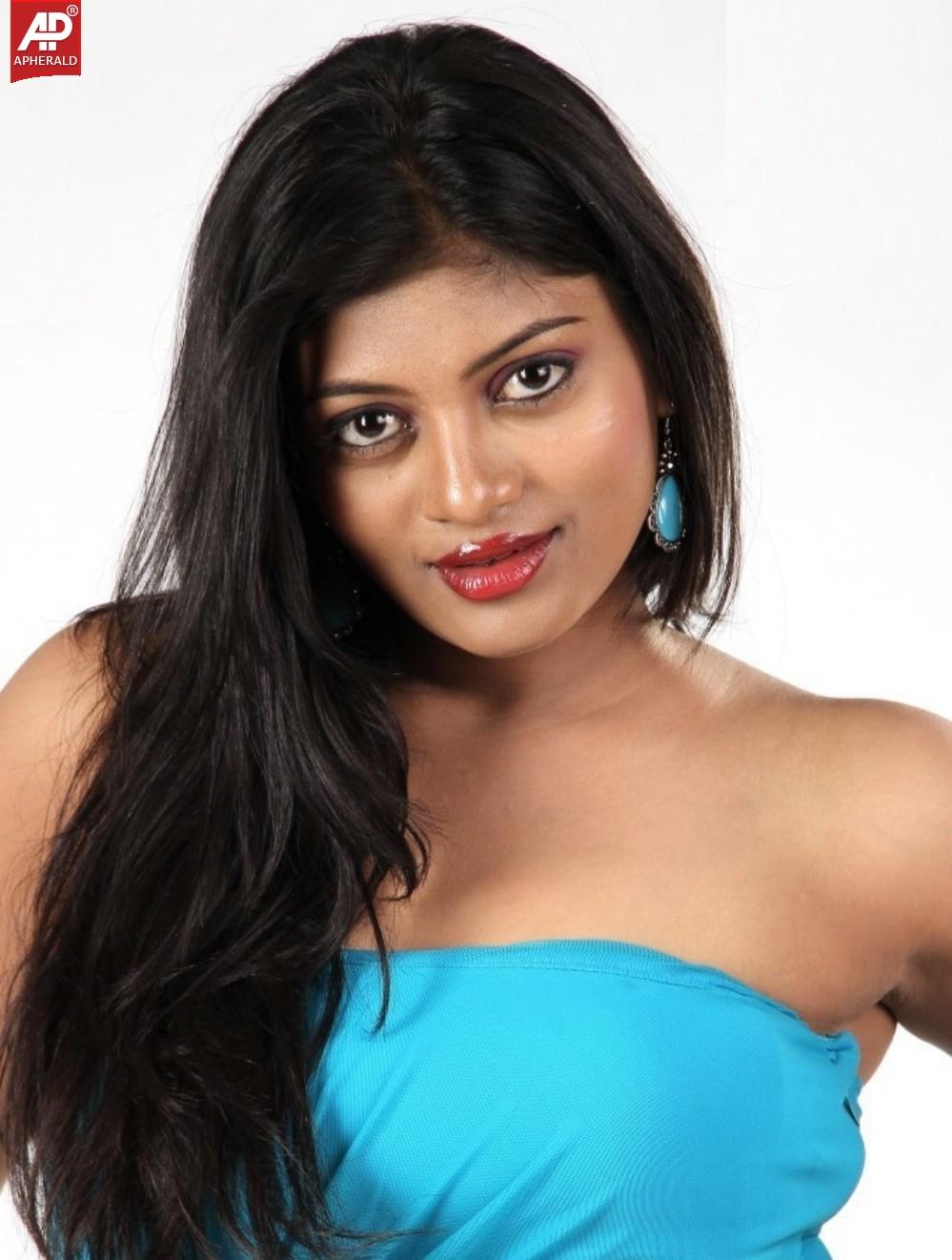 Sowmya Latest Hot Photos