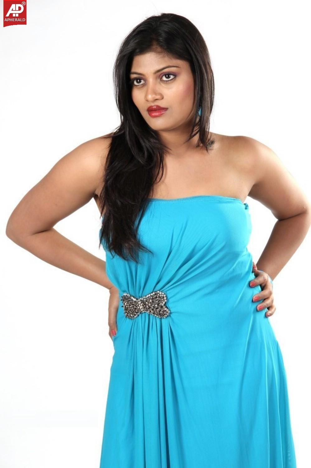 Sowmya Latest Hot Photos