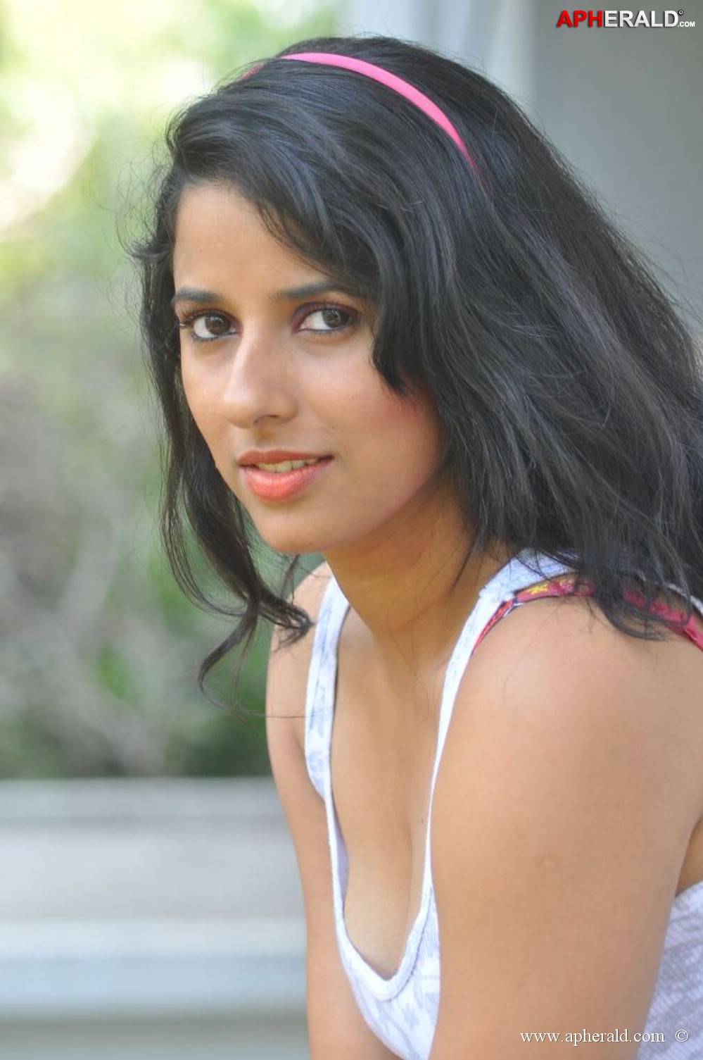Sravya Reddy Hot Photos