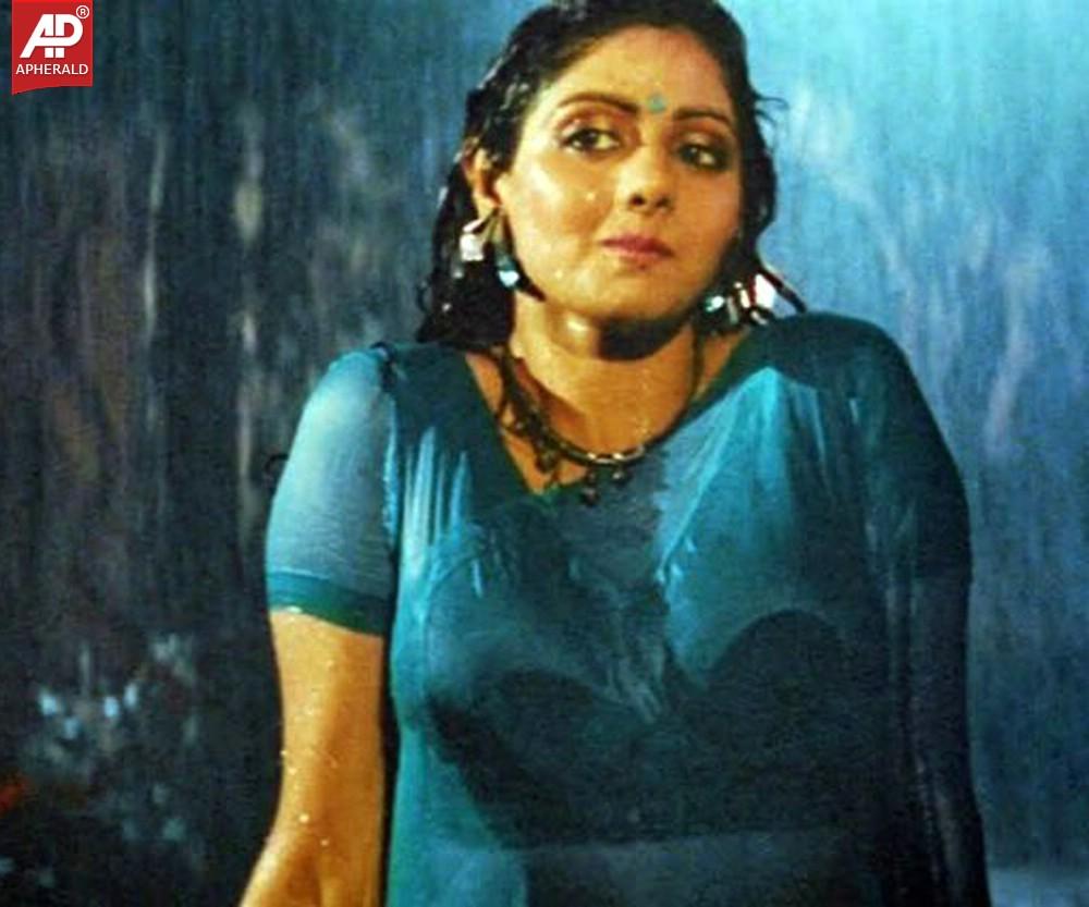 Sridevi Hot Photos