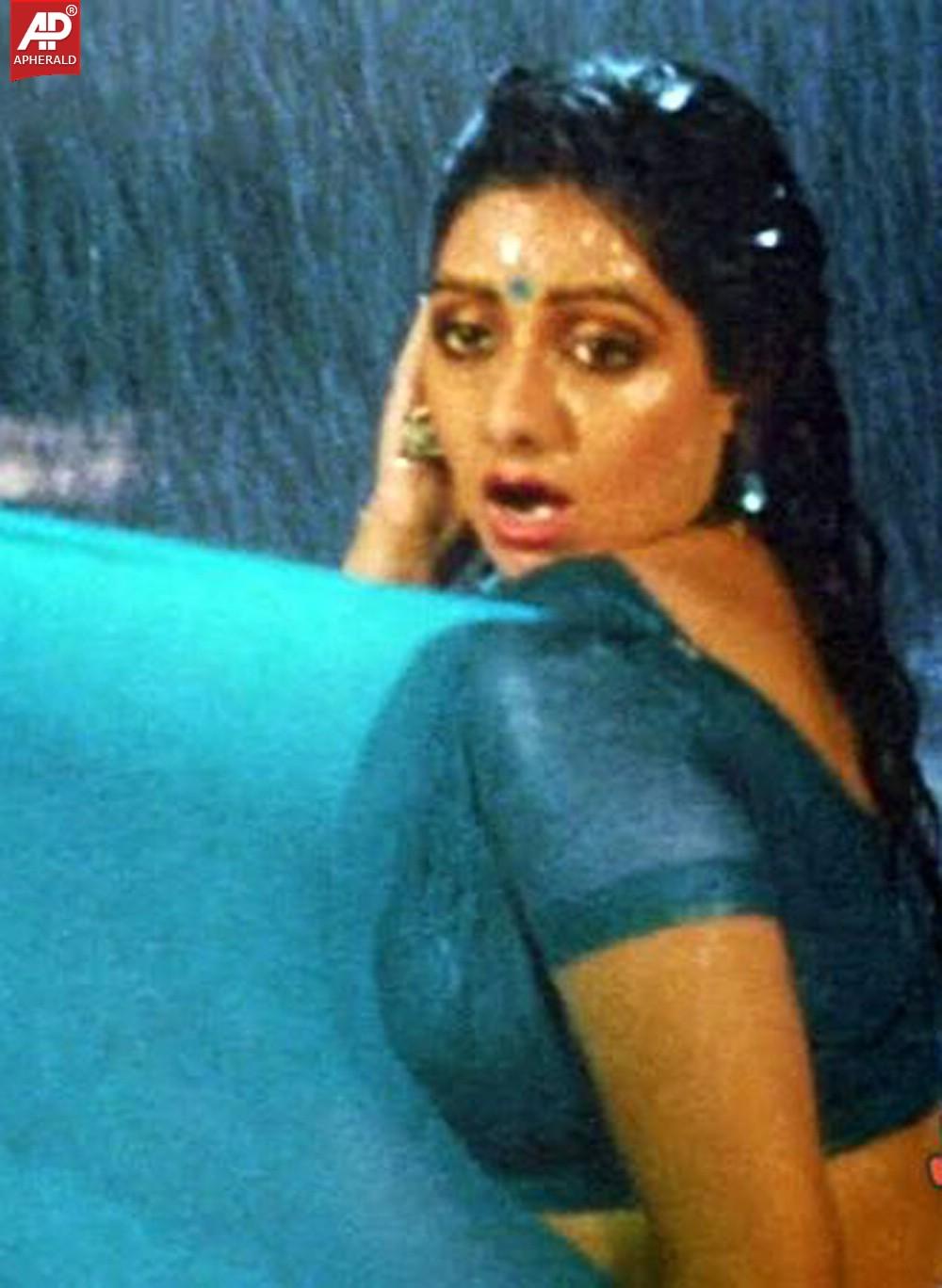 Sridevi Hot Photos