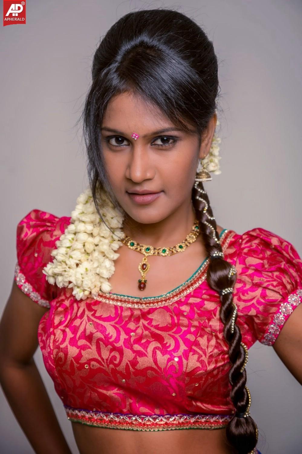 Suhasini Hot Photo Shoot