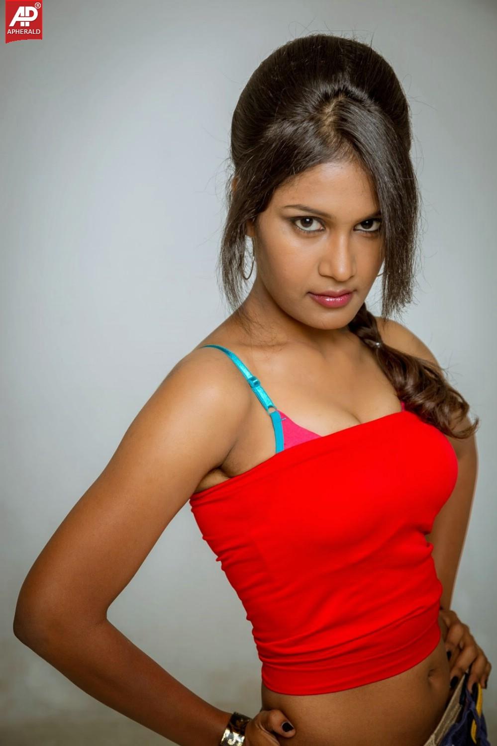 Suhasini Hot Photo Shoot
