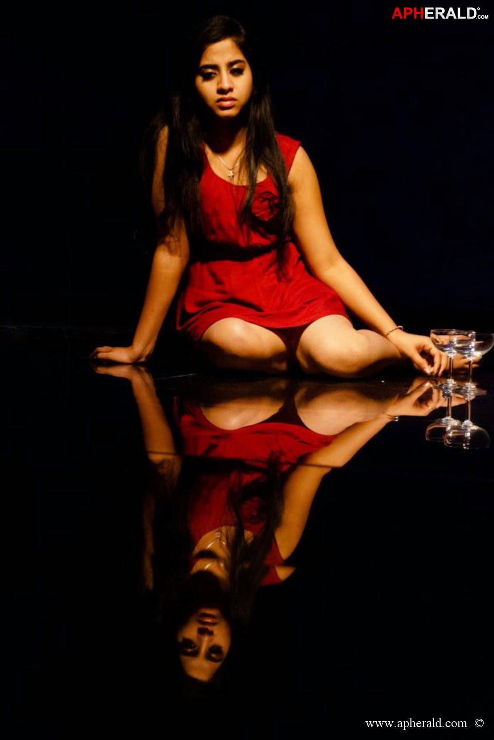 Swathi Dixit Hot Photos