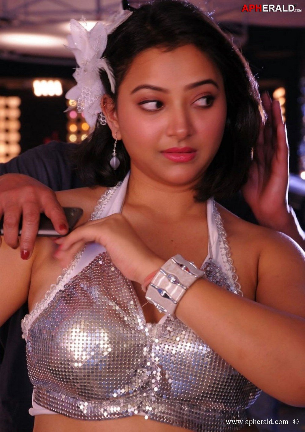 Swetha Basu Prasad Hot Photos