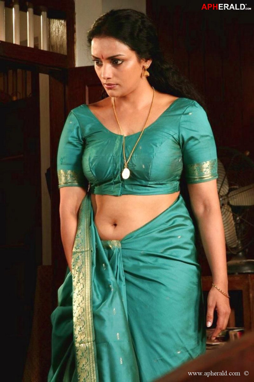 Swetha Menon Hottest Stills