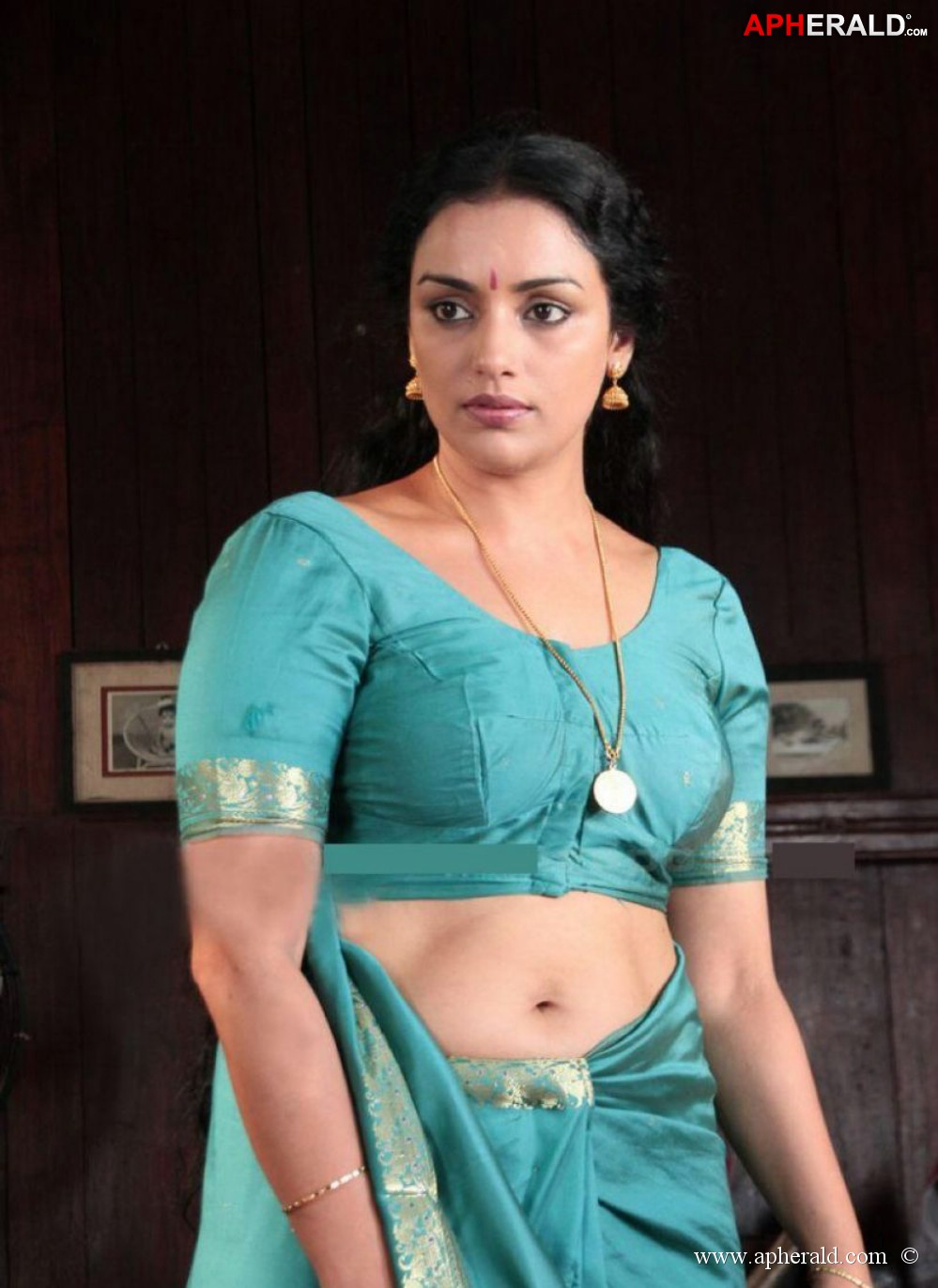 Swetha Menon Hottest Stills