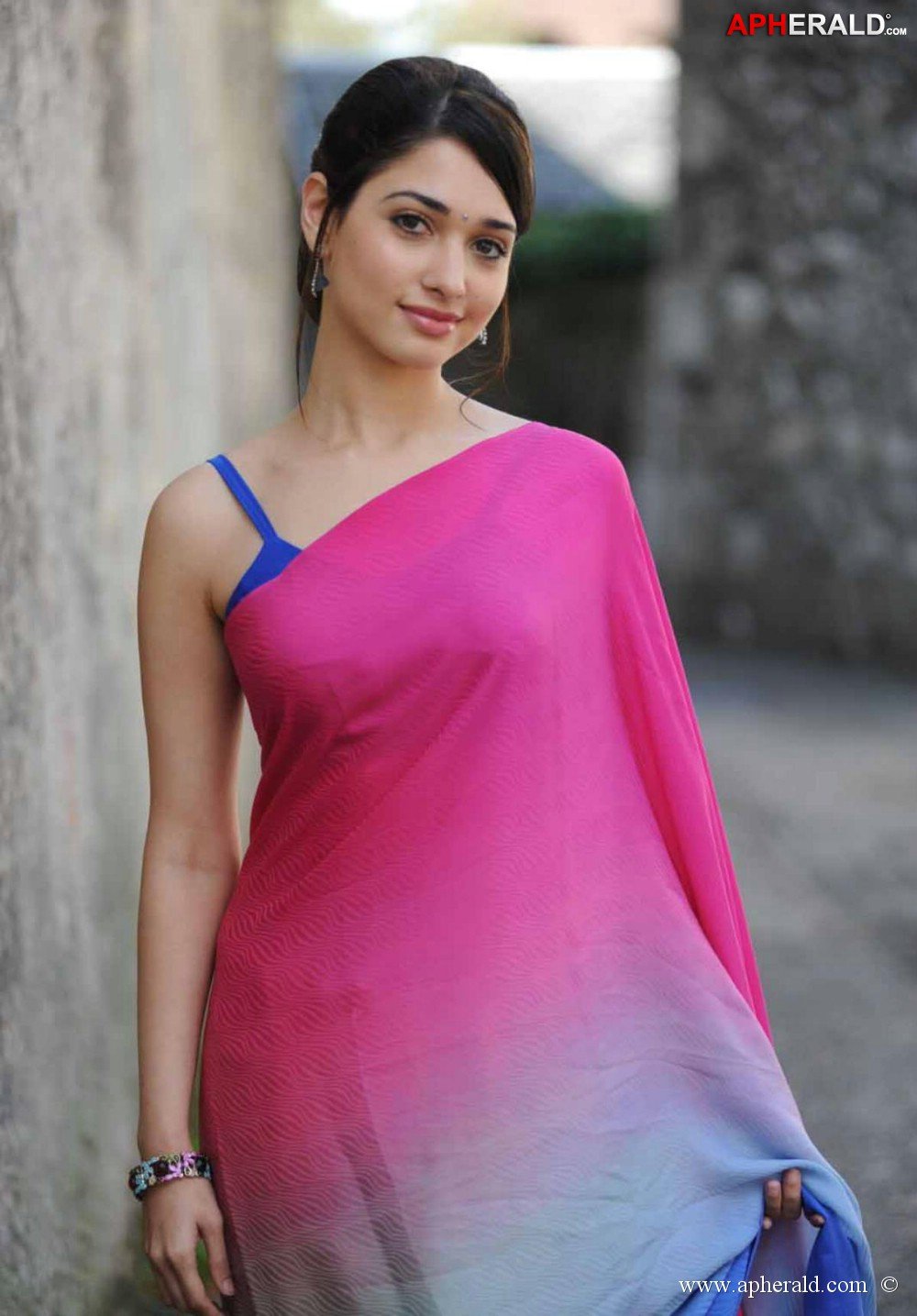 Tamanna Bhatiya Hot Photos