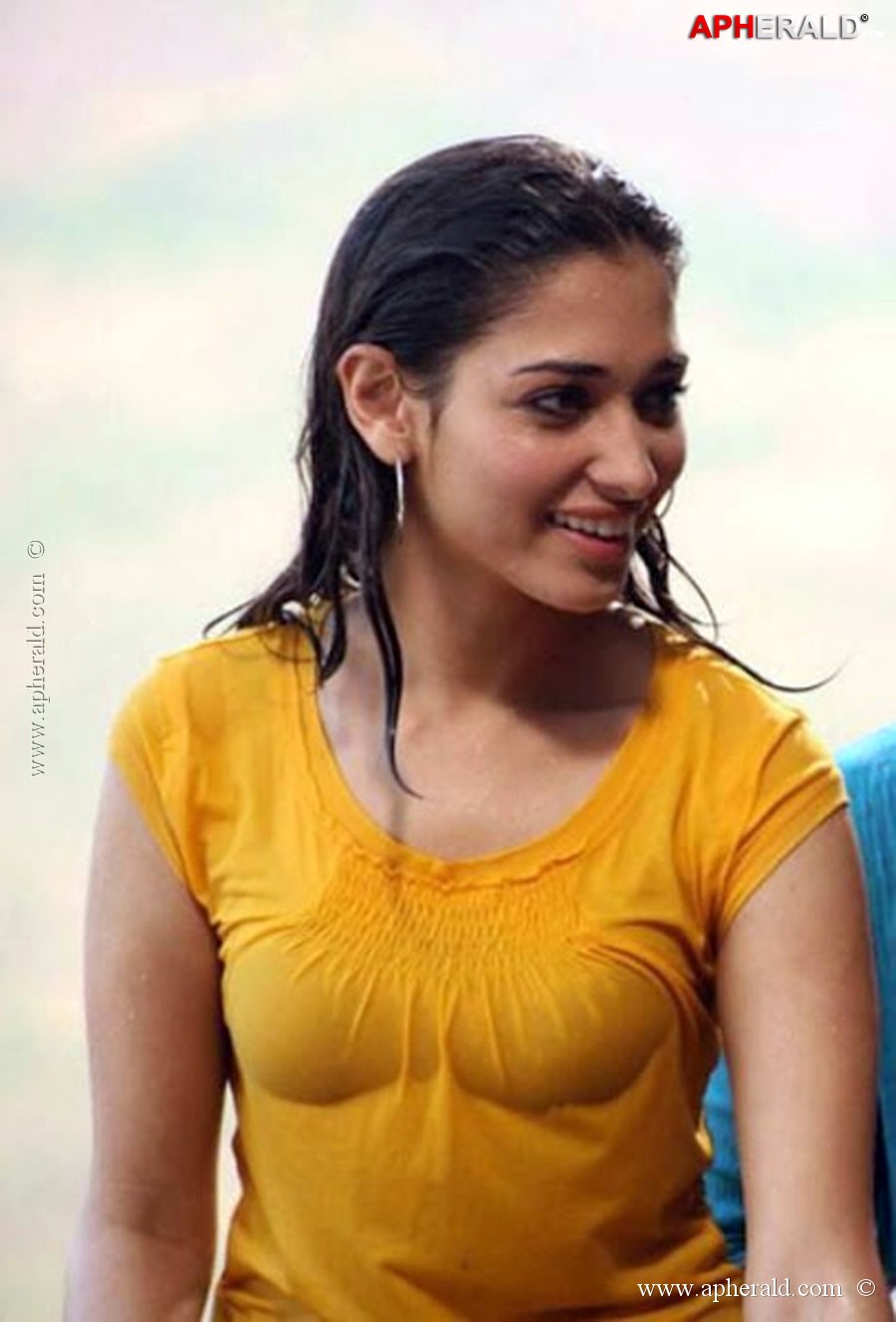 Tamanna Hot Photos