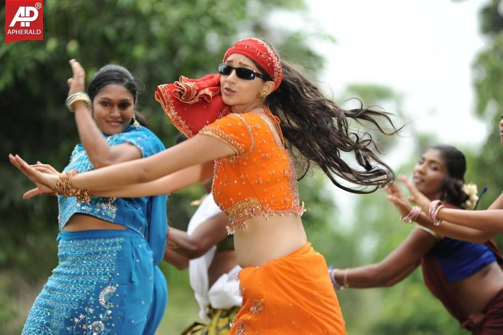 Tanvi Vyas Hot Dance Photos