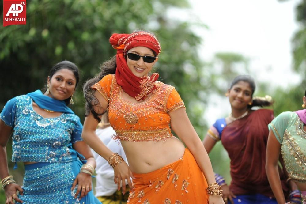 Tanvi Vyas Hot Dance Photos