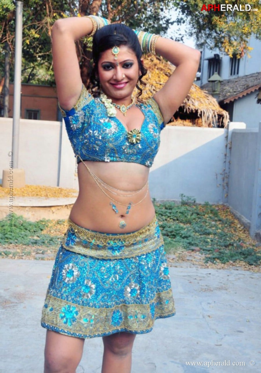 Taslima Sheikh Hot Pics