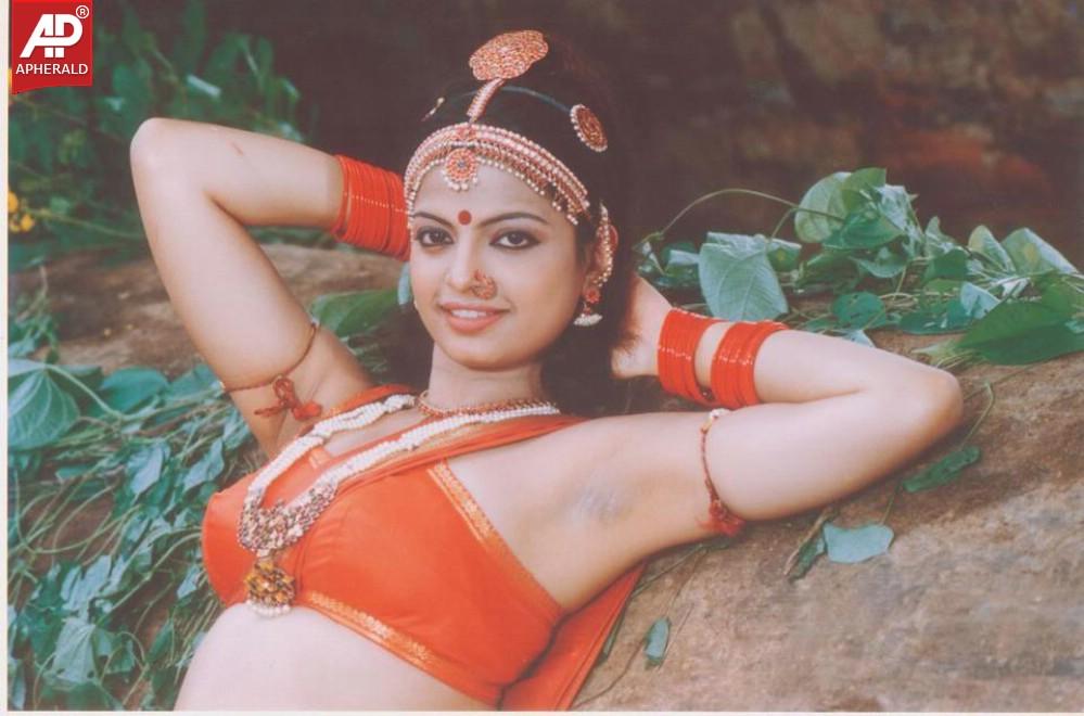 Telugu Actress Hot Photo Gallery