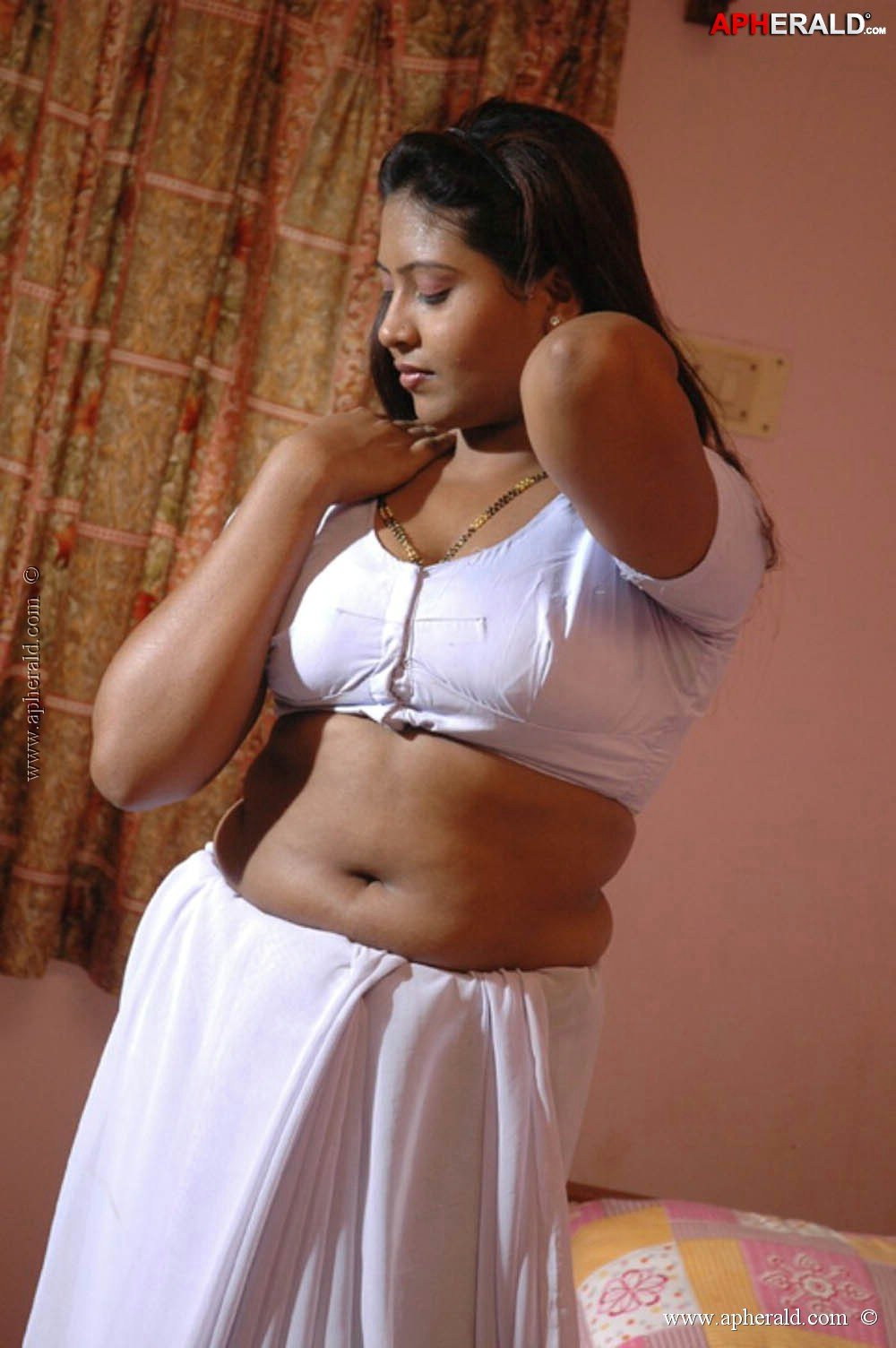 Telugu Actress Hot Photos