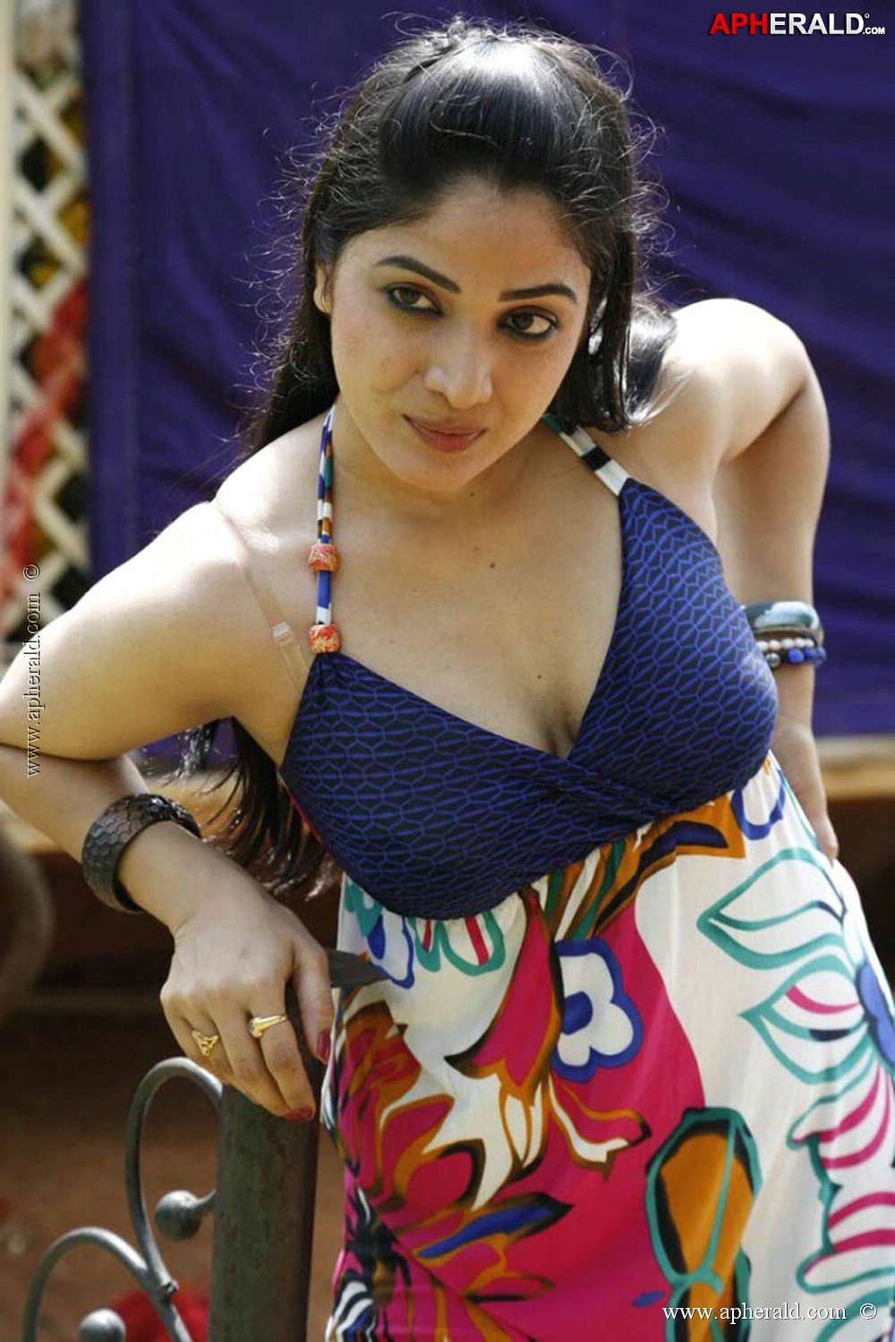 Telugu Actress Hot Photos