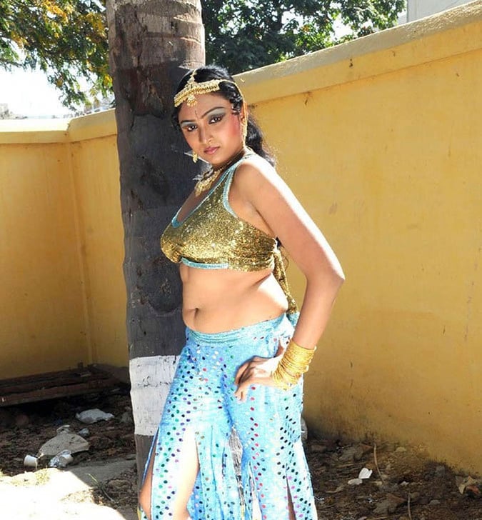 Telugu Actress Waheeda Sexy Stills