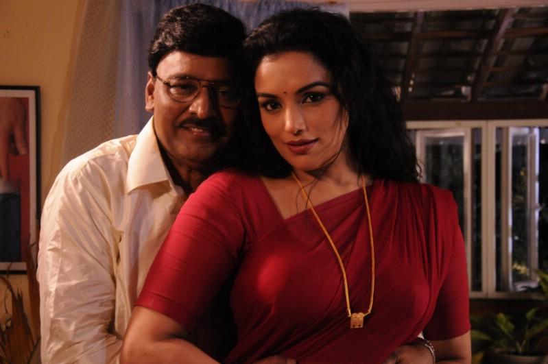 Thunai Mudhalvar Movie Hot Stills