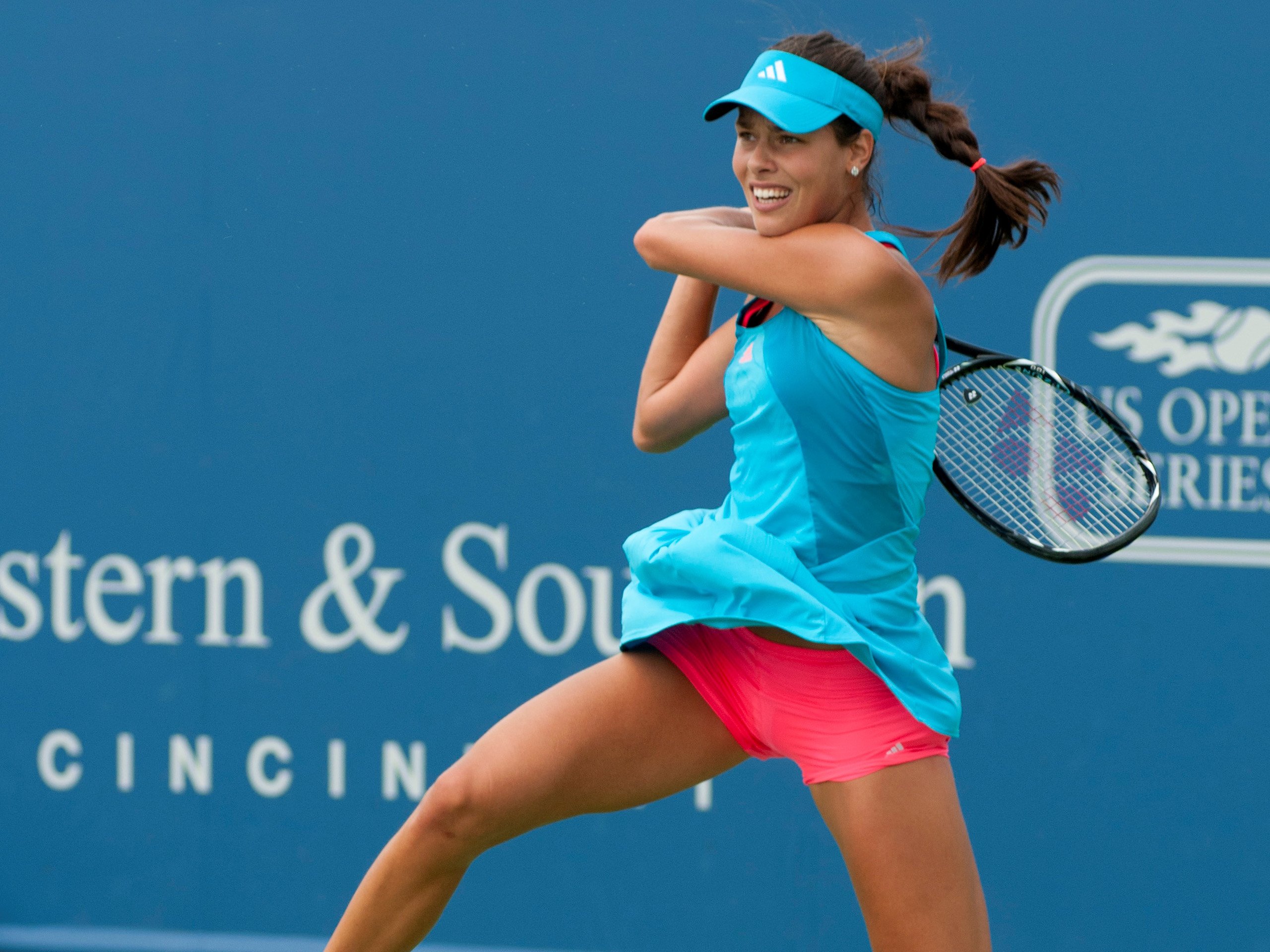 Top 10 hottest female tennis players of 2014