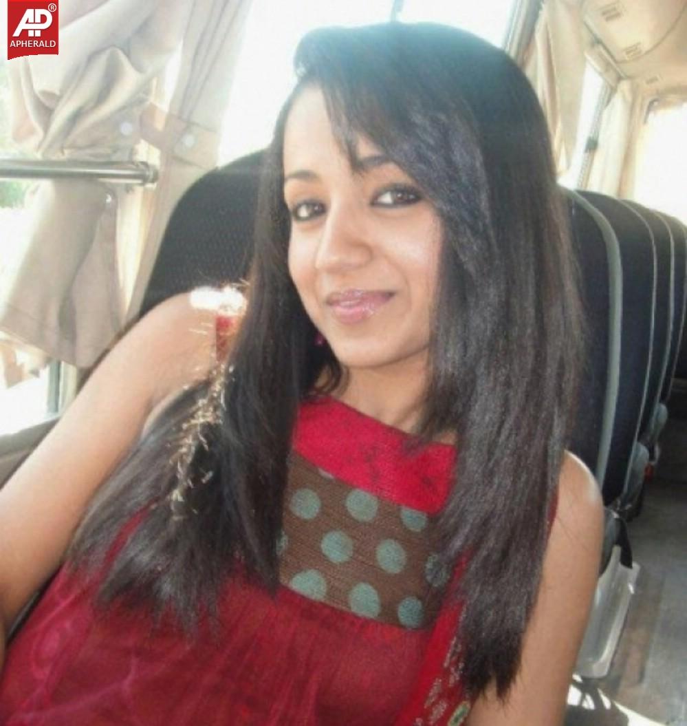 Trisha HOT Pics