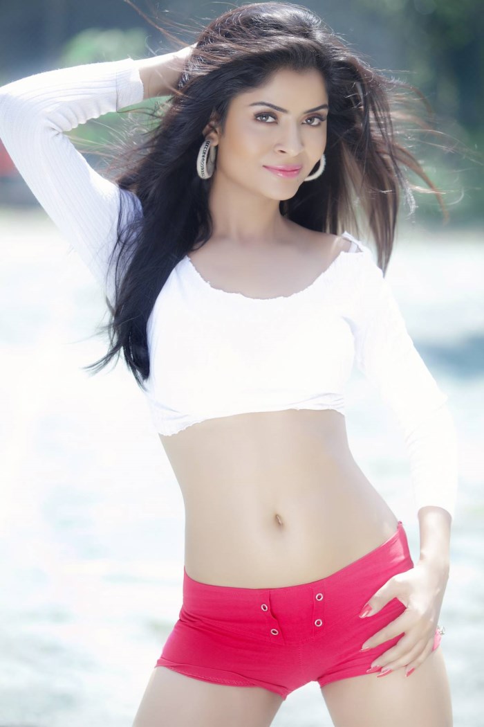 Vandana Vasisth Hot Stills