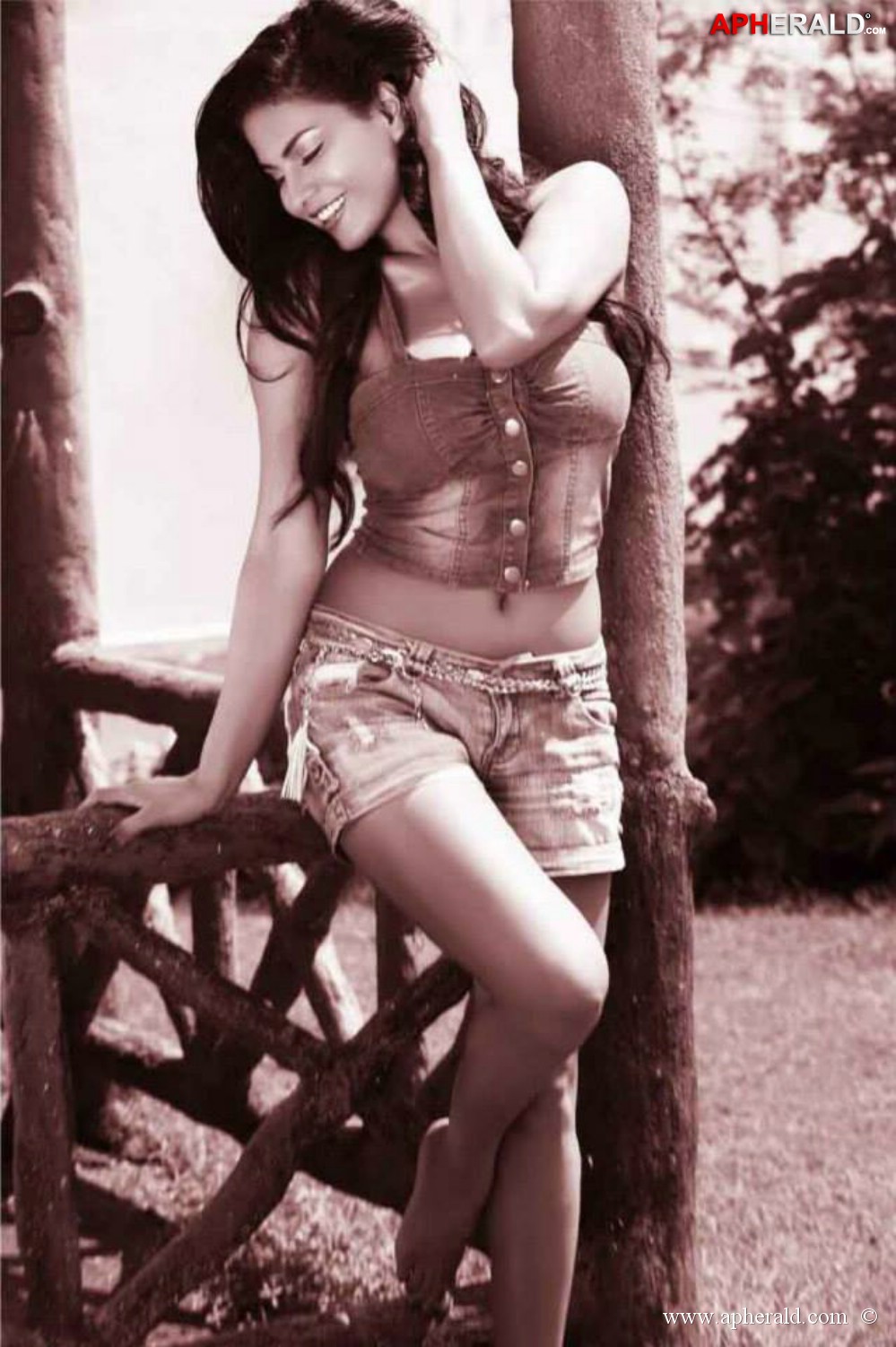 Veena Malik Hot Photo Shoot