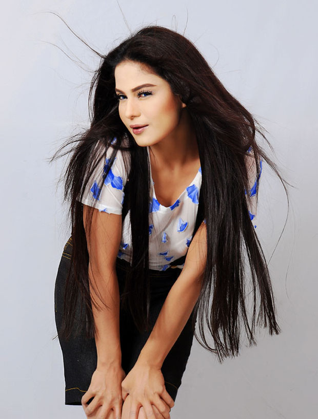 Veena Malik Spicy Stills