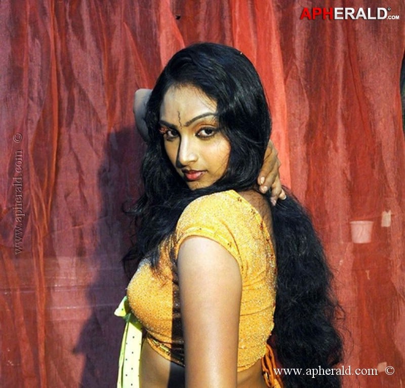 Waheeda Hot Navel Gallery