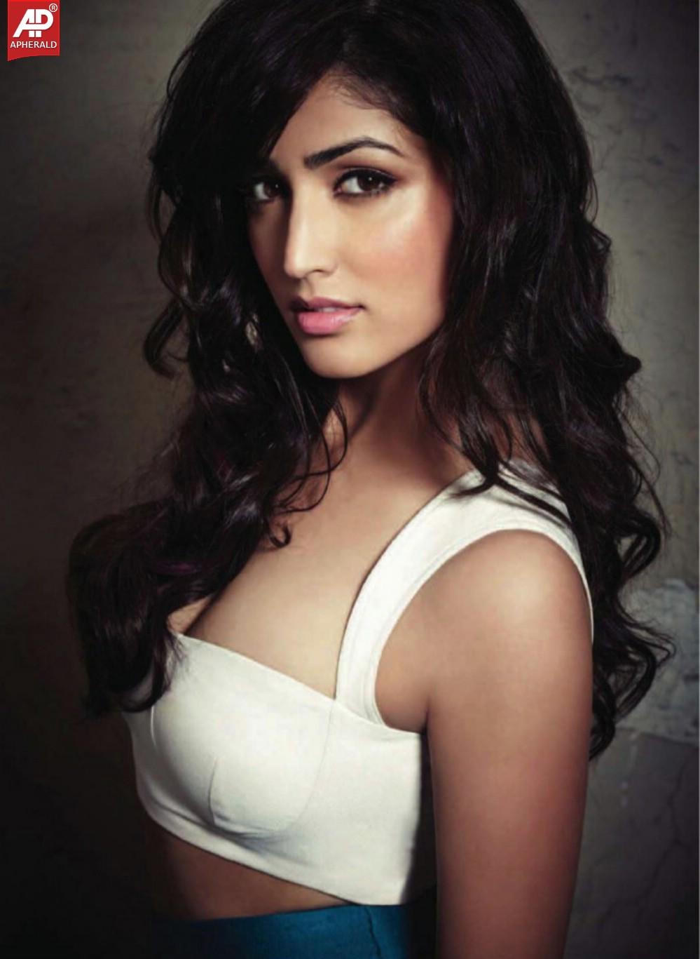 Yami Gautam Hot FHM India Magazine Photo Shoot