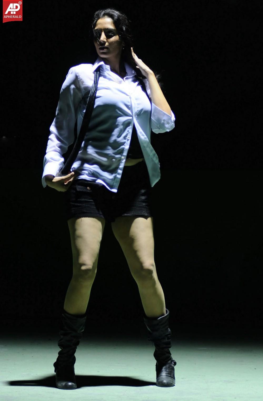 Yashika Hot Dance Stills