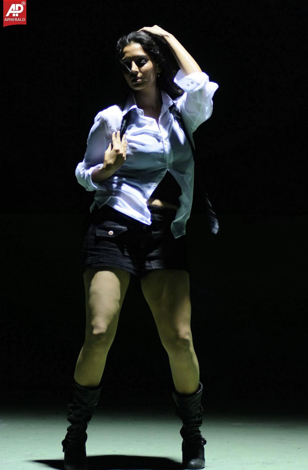 Yashika Hot Dance Stills