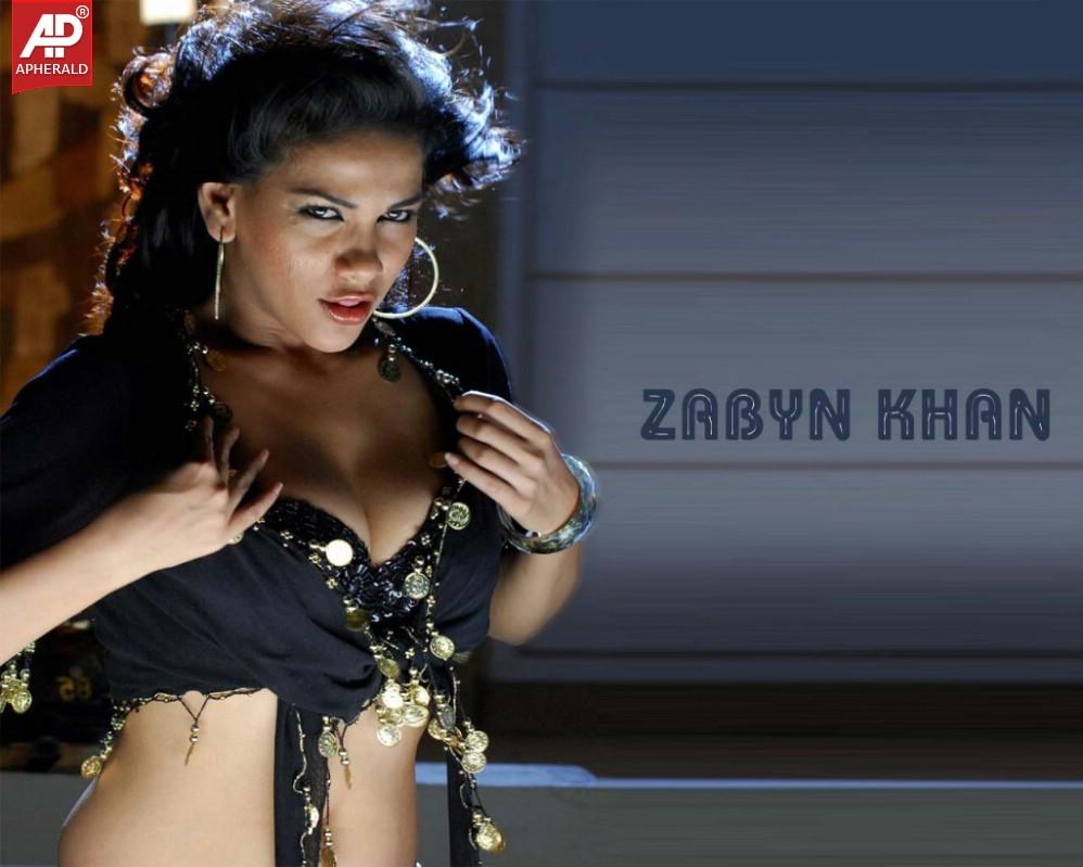 Zabyn Khan Hot Photos