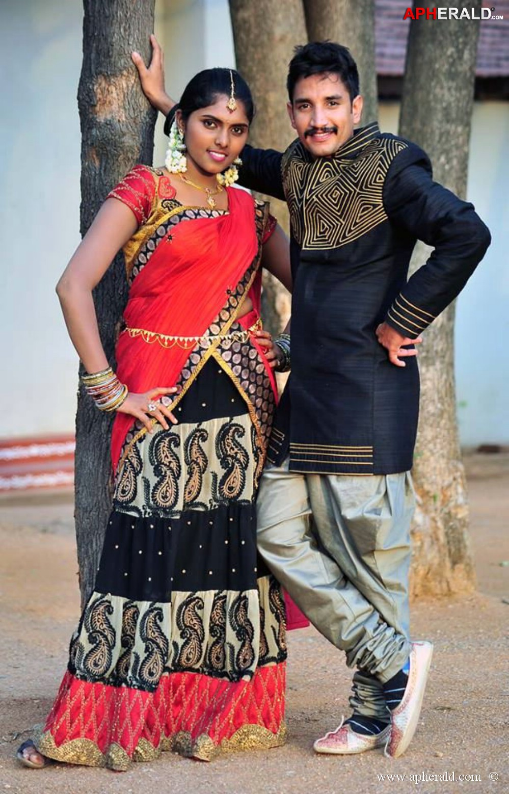 Aa Aiduguru Movie Latest Photos