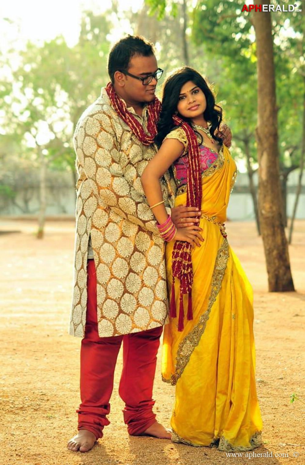 Aa Aiduguru Movie Latest Photos