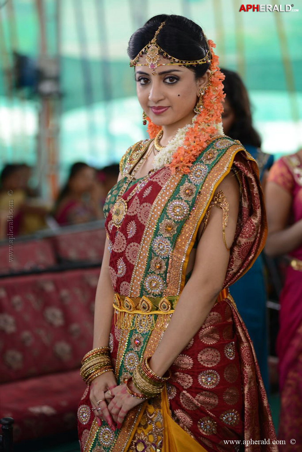 Aadu Magadraa Buggi Movie Stills
