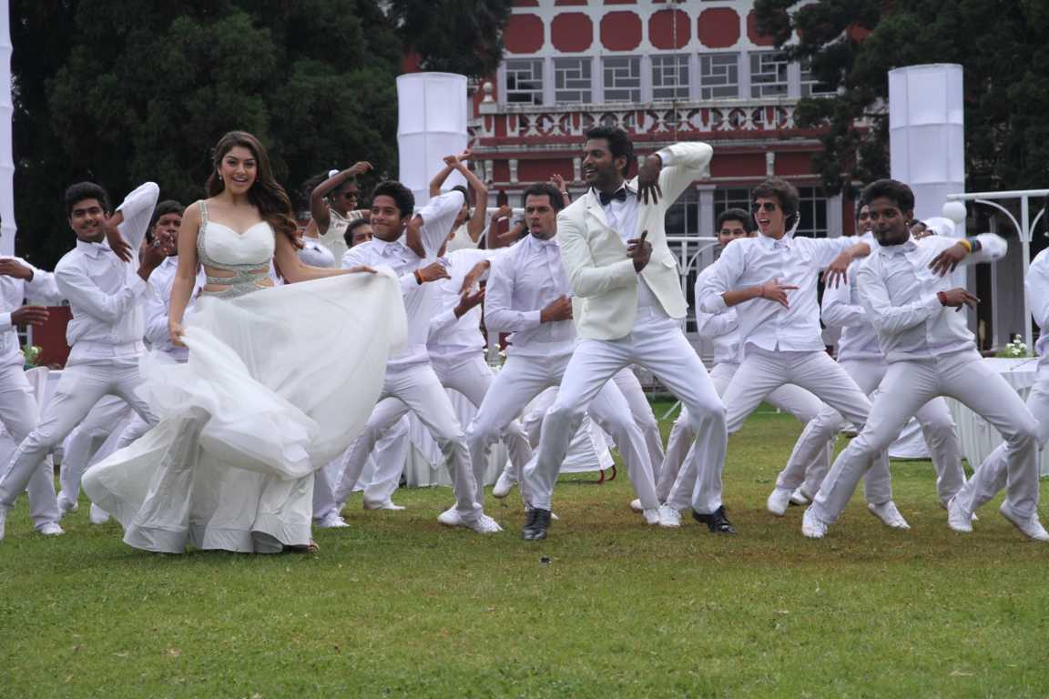 Aambala Tamil Movie Latest Stills