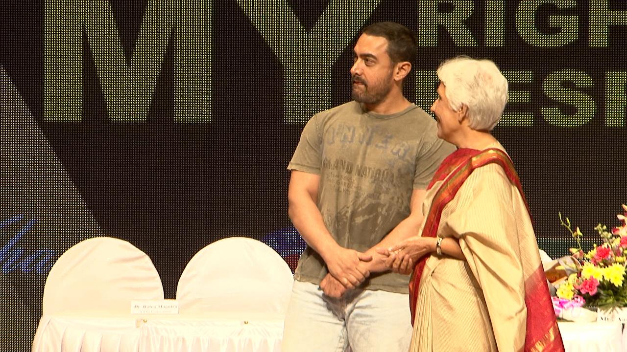 Aamir Khan Joins YGF 2015