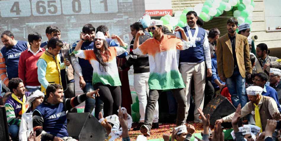 AAP Celebrates Delhi Polls Victory Photos