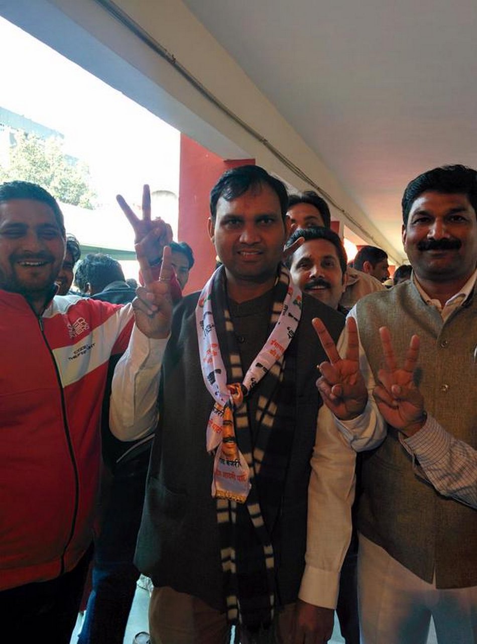 AAP Celebrates Delhi Polls Victory Photos