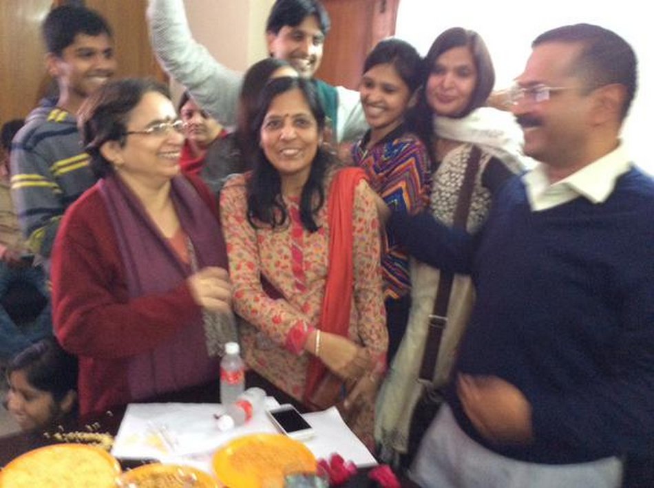 AAP Celebrates Delhi Polls Victory Photos