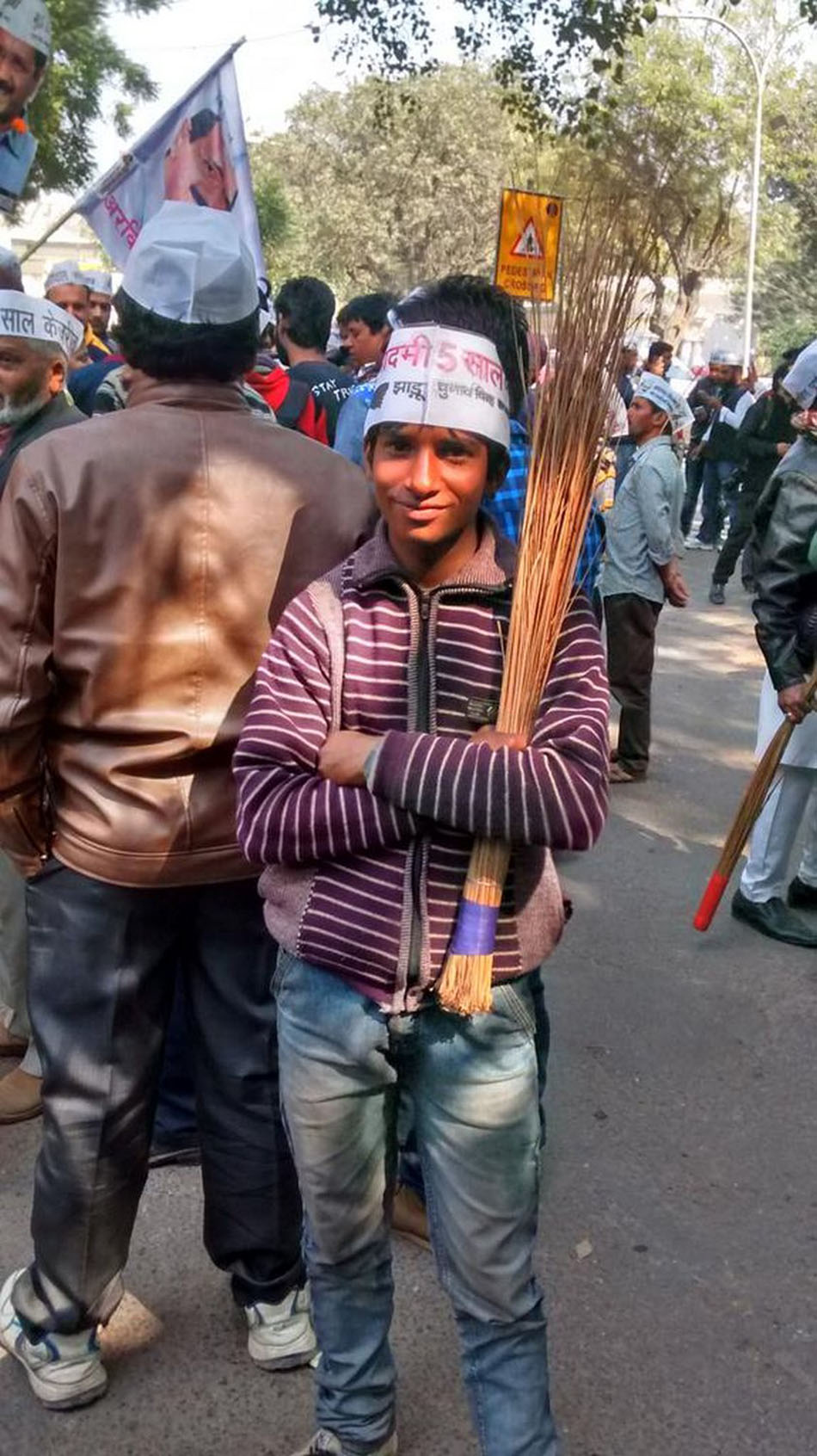 AAP Celebrates Delhi Polls Victory Photos