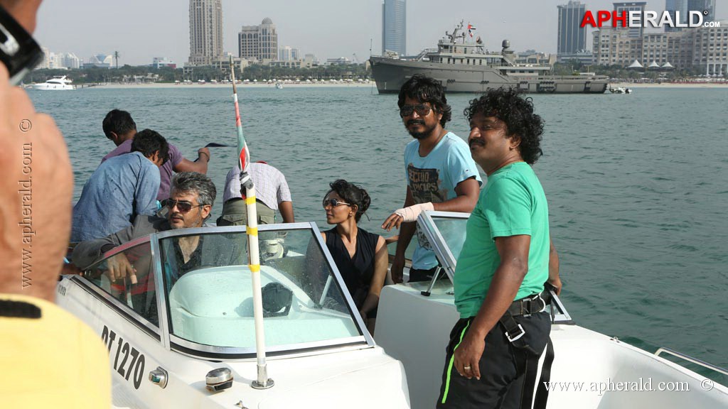 Aarambam Tamil Movie Working Stills